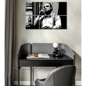 Najväčší mafiáni na plátne The Godfather - Vito Corleone s fľaškou škótskej